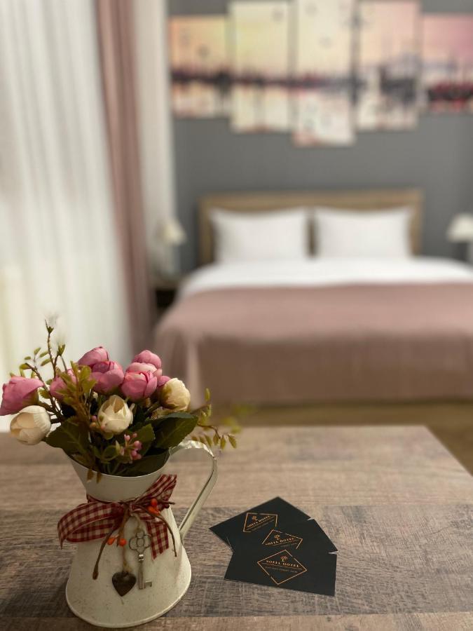Sofia Hotel Yerevan Bagian luar foto