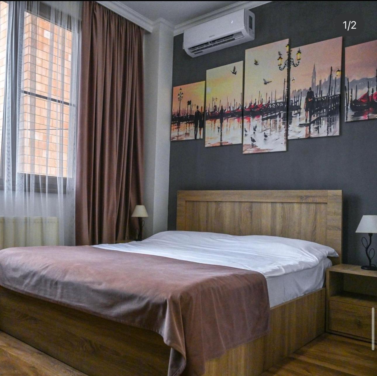Sofia Hotel Yerevan Bagian luar foto